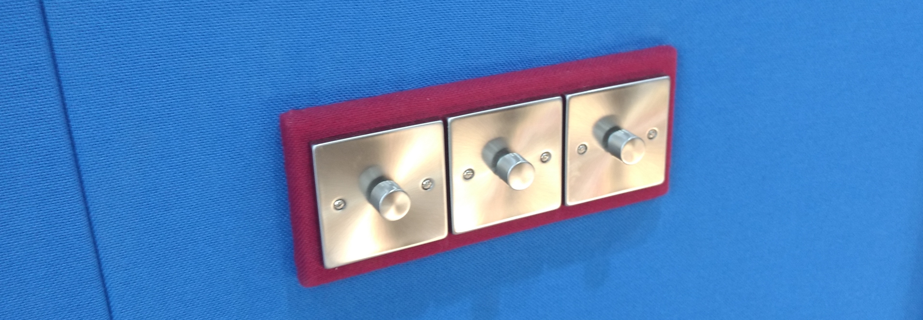 Studio Build Article Dimmer Controlers